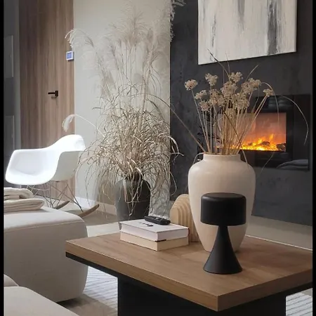 55 Z Widokiem Na Jezioro דירה